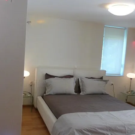 Apartment Fay's